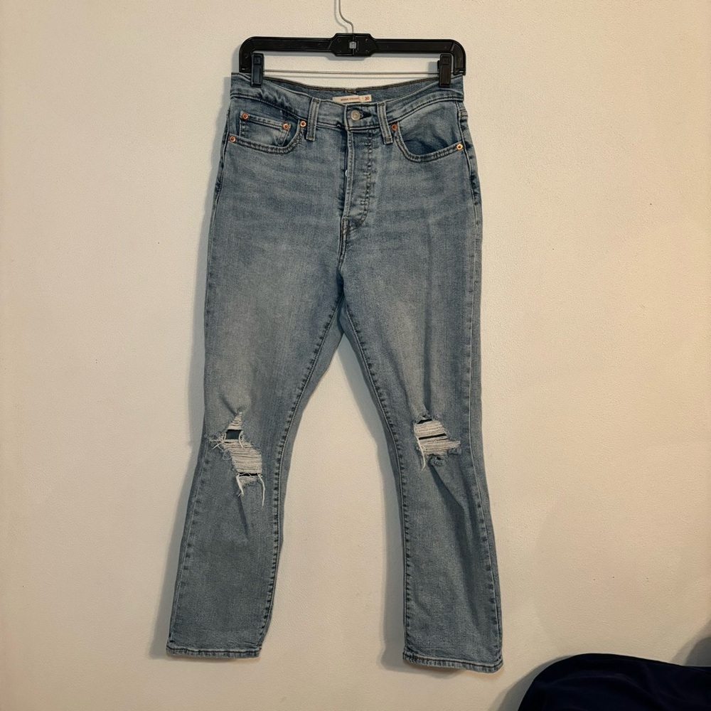 Levi’s Wedgie Straight Distressed Button Fly Jeans Size 30